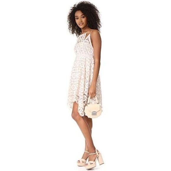 Free People Lace Just Like Honey Mini Dress Sz 4 White Backless Cottagecore VSCO - Picture 4 of 11